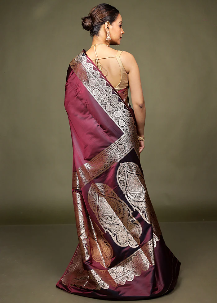 Maroon Banarasi Silk Saree With Blouse Piece - Image 3