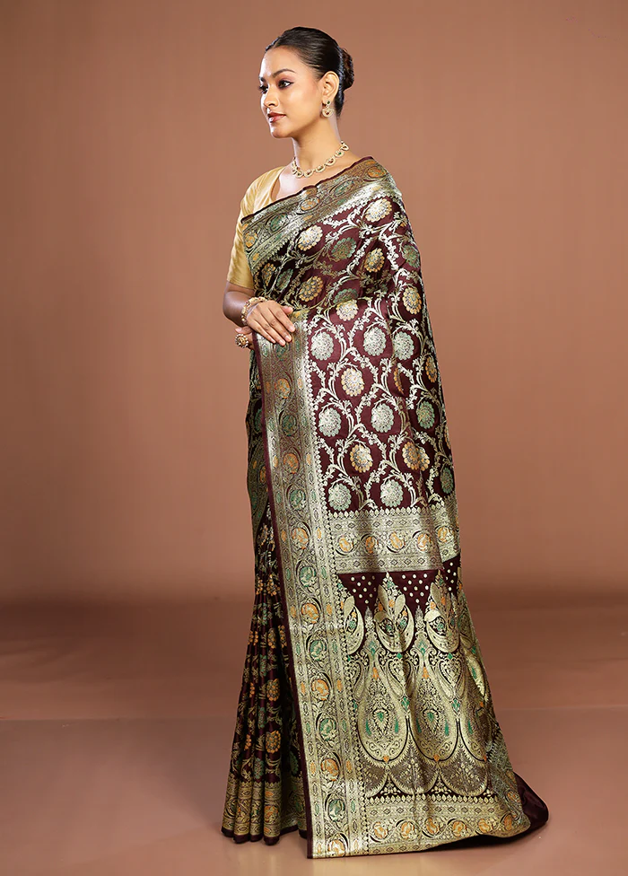 Maroon Banarasi Silk Saree With Blouse Piece - Image 4
