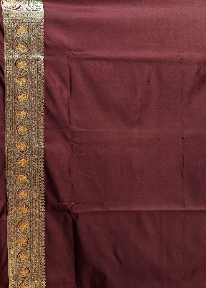 Maroon Banarasi Silk Saree With Blouse Piece - Image 5