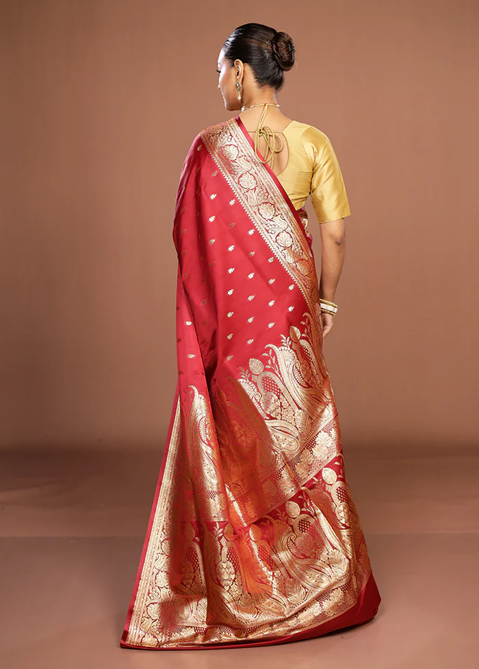 Maroon Banarasi Silk Saree With Blouse Piece - Image 3