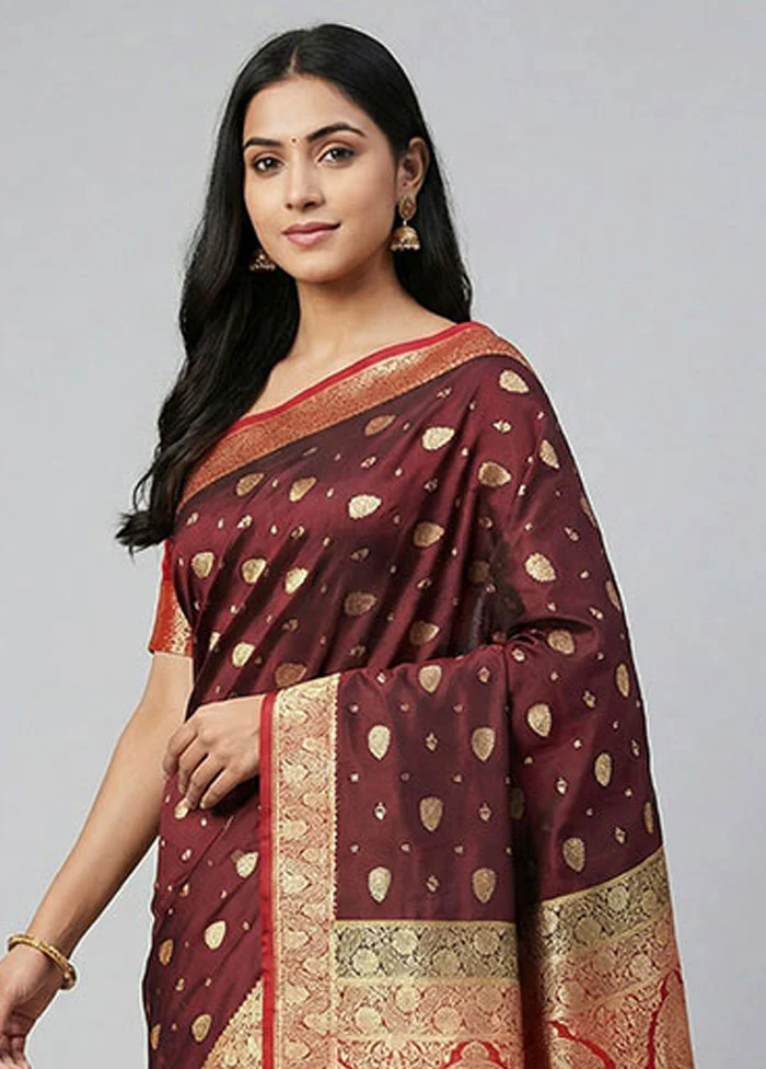 Maroon Banarasi Silk Saree With Blouse Piece - Image 2