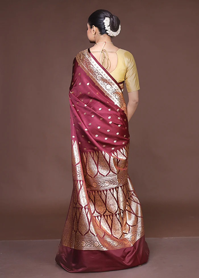 Maroon Banarasi Silk Saree With Blouse Piece - Image 3