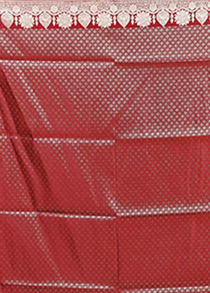 Maroon Banarasi Silk Saree With Blouse Piece - Image 5