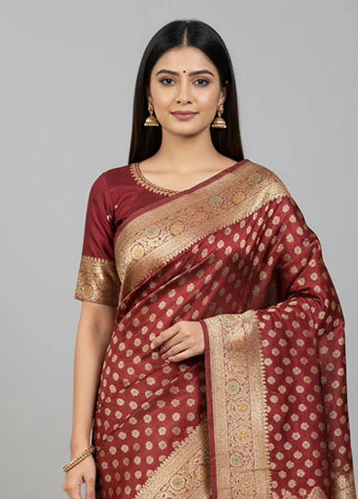 Maroon Banarasi Silk Saree With Blouse Piece - Image 2