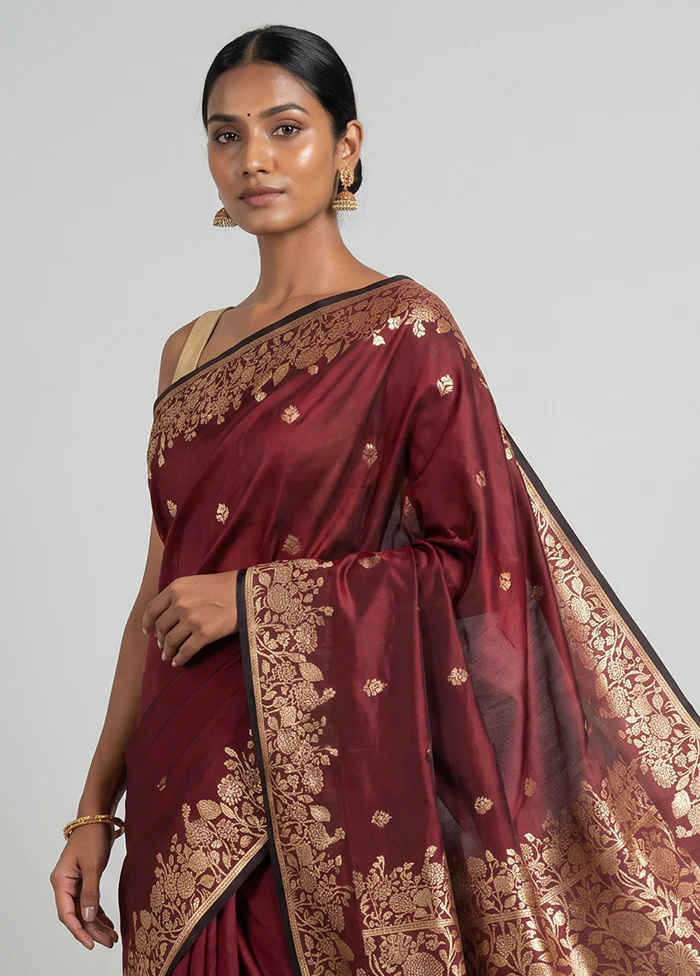Maroon Banarasi Silk Saree With Blouse Piece - Image 2