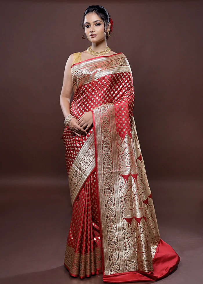 Maroon Banarasi Silk Saree With Blouse Piece - Image 3