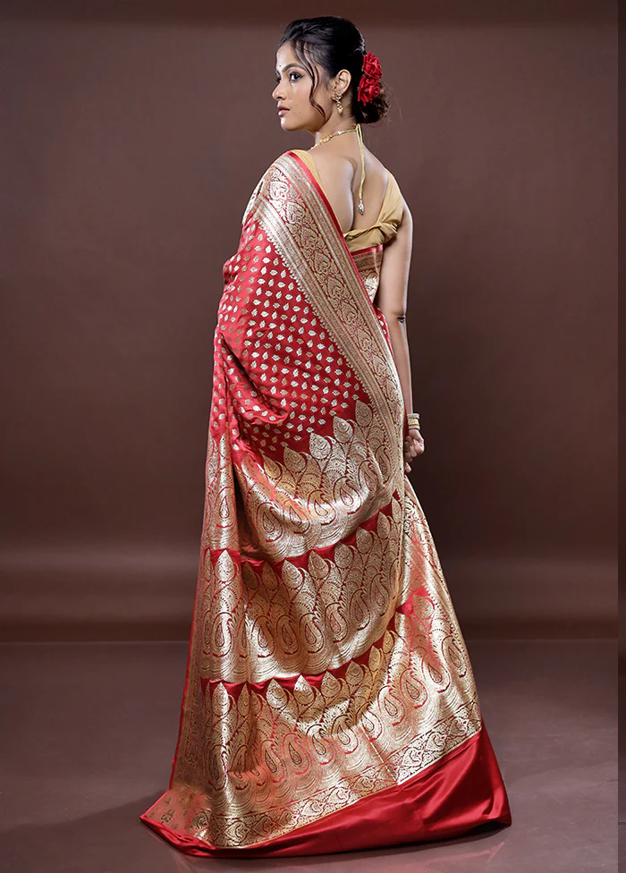 Maroon Banarasi Silk Saree With Blouse Piece - Image 4