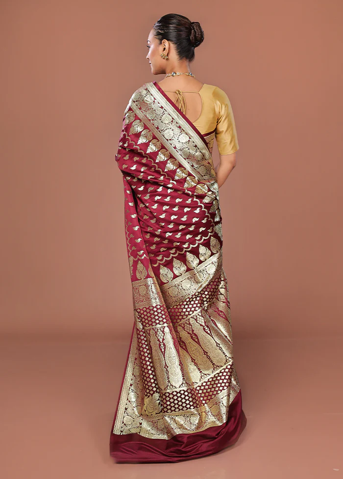 Maroon Banarasi Silk Saree With Blouse Piece - Image 3