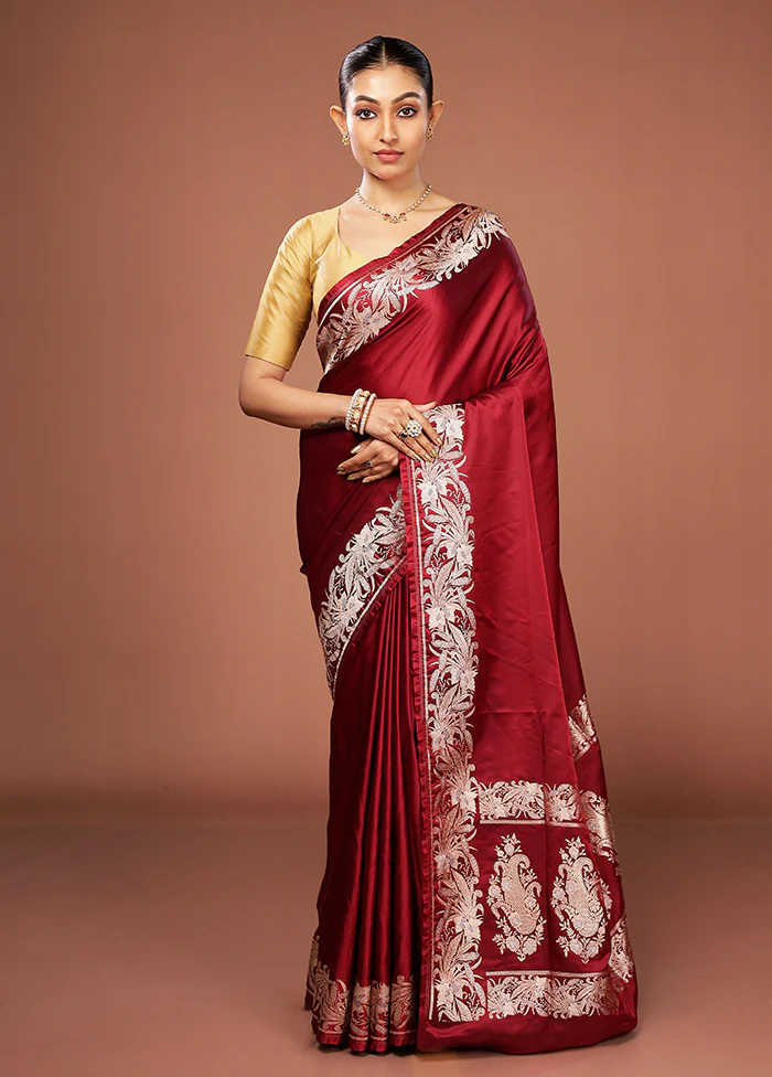 Maroon Banarasi Silk Saree With Blouse Piece - Image 2