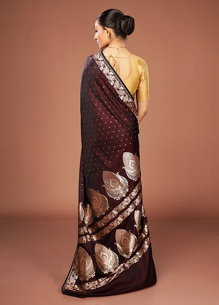 Maroon Banarasi Silk Saree With Blouse Piece - Image 3