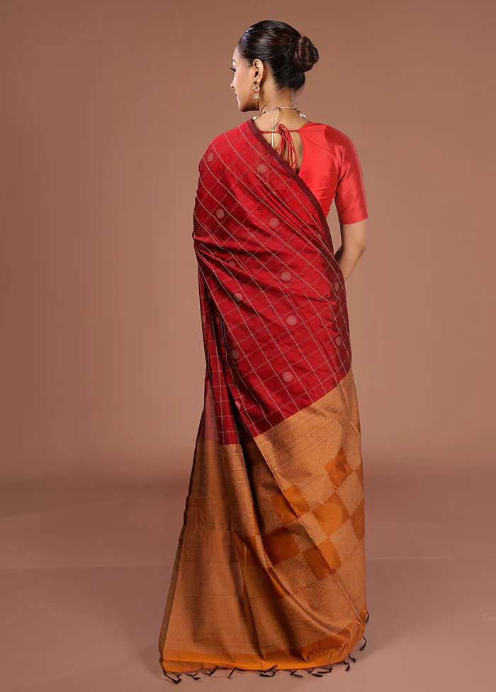 Maroon Cotton Saree With Blouse Piece - Image 3
