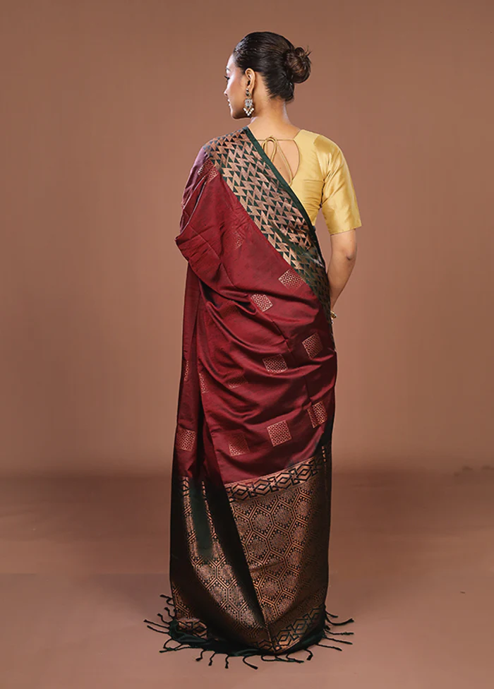 Maroon Dupion Silk Saree With Blouse Piece - Image 3