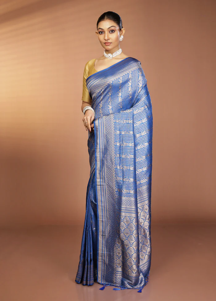 Maroon Dupion Silk Saree With Blouse Piece - Image 4