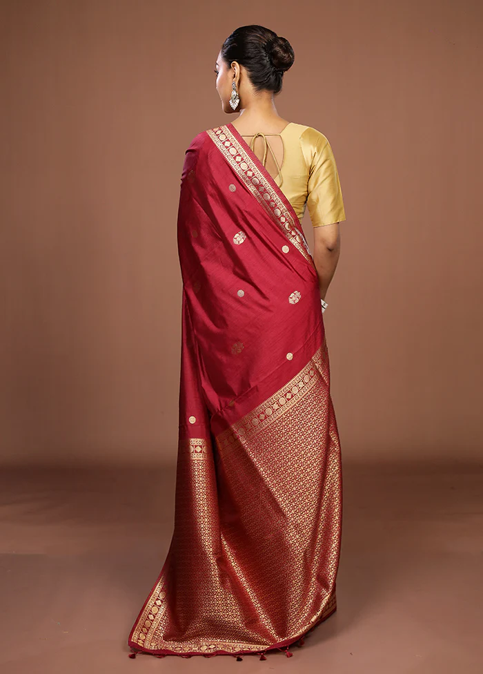 Maroon Dupion Silk Saree With Blouse Piece - Image 3