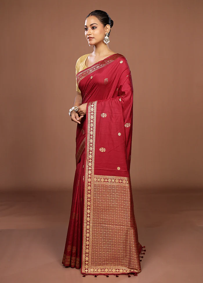 Maroon Dupion Silk Saree With Blouse Piece - Image 4
