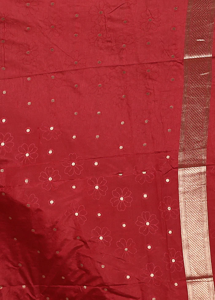 Maroon Dupion Silk Saree With Blouse Piece - Image 5