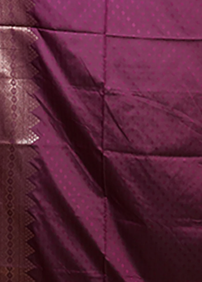 Maroon Dupion Silk Saree With Blouse Piece - Image 5