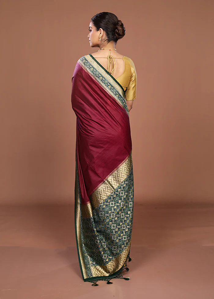 Maroon Dupion Silk Saree With Blouse Piece - Image 3