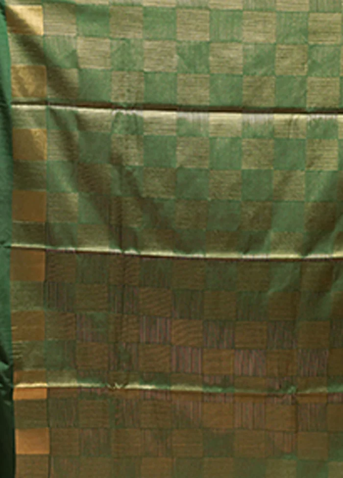 Maroon Dupion Silk Saree With Blouse Piece - Image 5