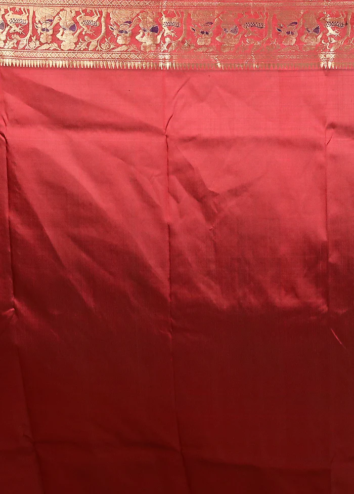 Maroon Handloom Baluchari Pure Silk Saree With Blouse Piece - Image 5