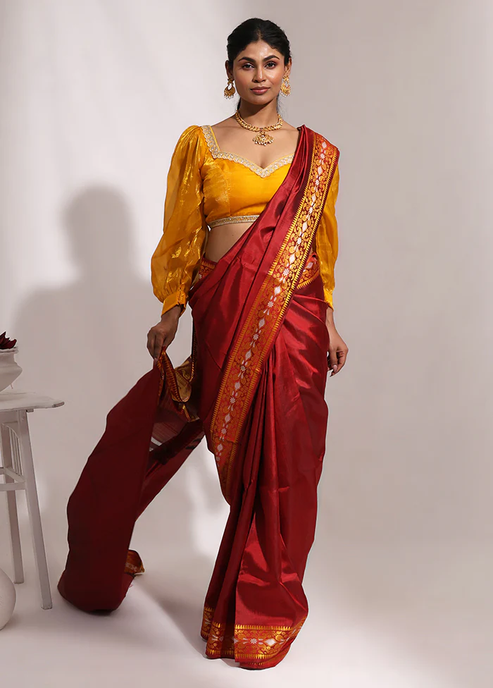 Maroon Handloom Baluchari Pure Silk Saree With Blouse Piece - Image 2