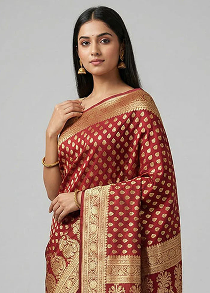 Maroon Handloom Banarasi Silk Saree With Blouse Piece - Image 2