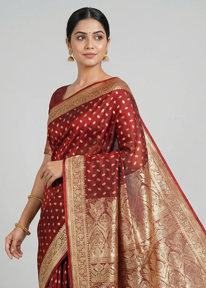 Maroon Handloom Banarasi Pure Silk Saree With Blouse Piece - Image 2