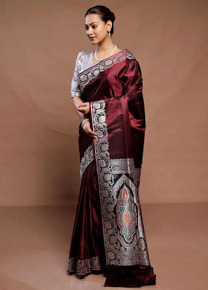 Maroon Handloom Banarasi Pure Silk Saree With Blouse Piece - Image 4