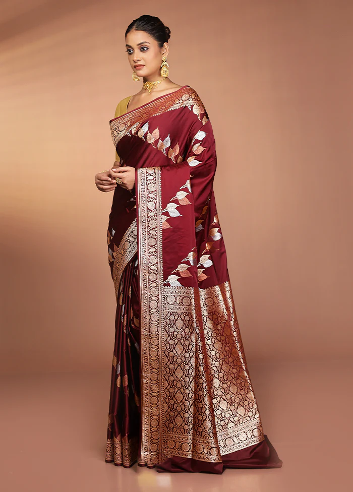 Maroon Handloom Banarasi Pure Silk Saree With Blouse Piece - Image 4
