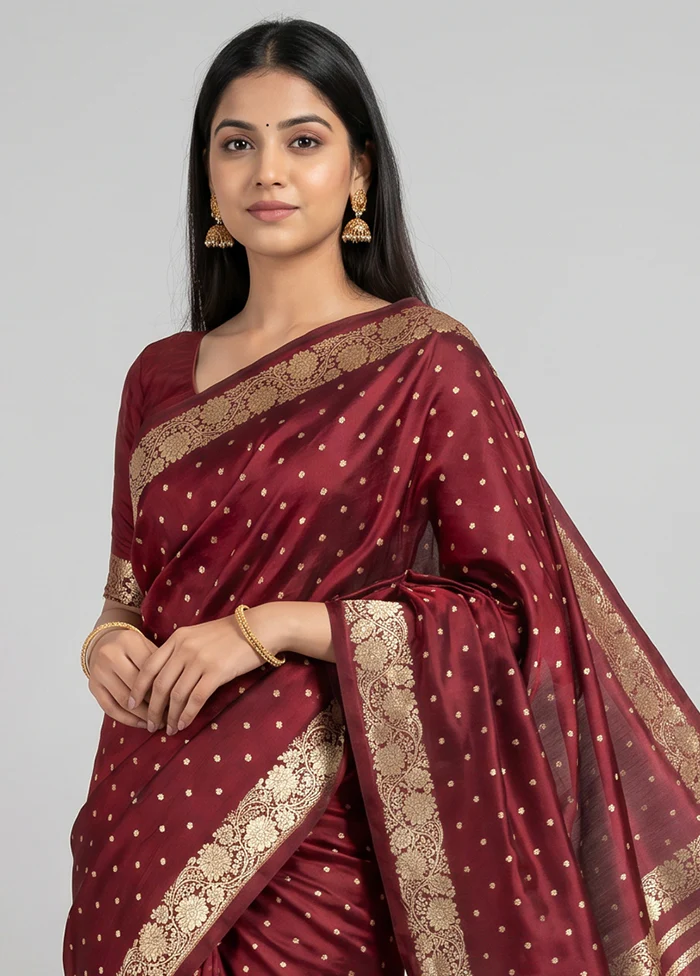 Maroon Handloom Banarasi Pure Silk Saree With Blouse Piece - Image 2