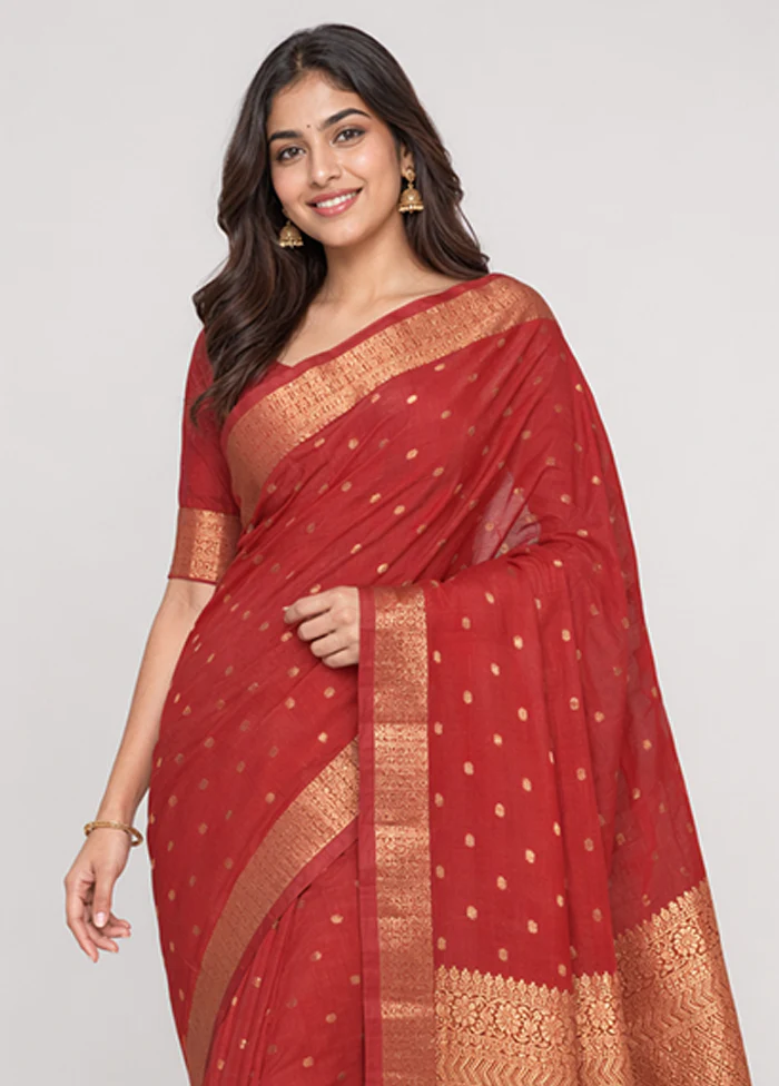 Maroon Handloom Kanchipuram Pure Silk Saree With Blouse Piece - Image 2