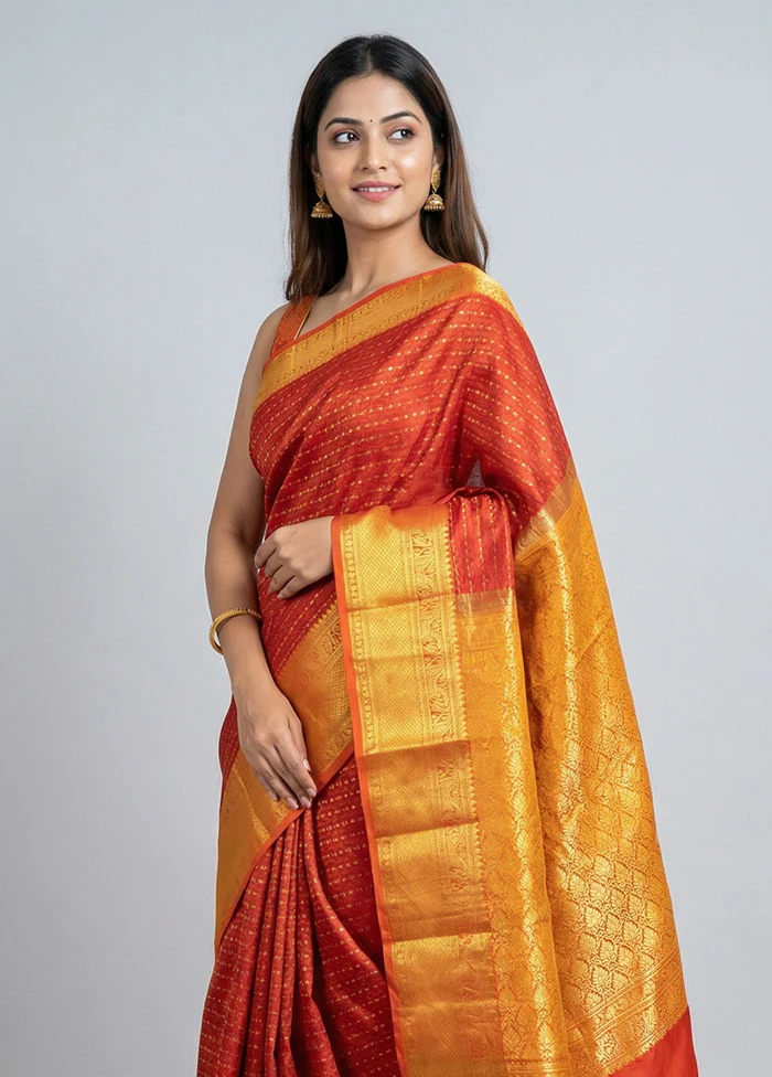 Maroon Handloom Kanjivaram Pure Silk Saree With Blouse Piece - Image 2