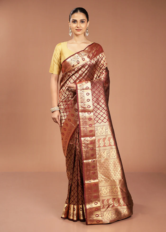 Maroon Handloom Kanjivaram Pure Silk Saree With Blouse Piece - Image 2