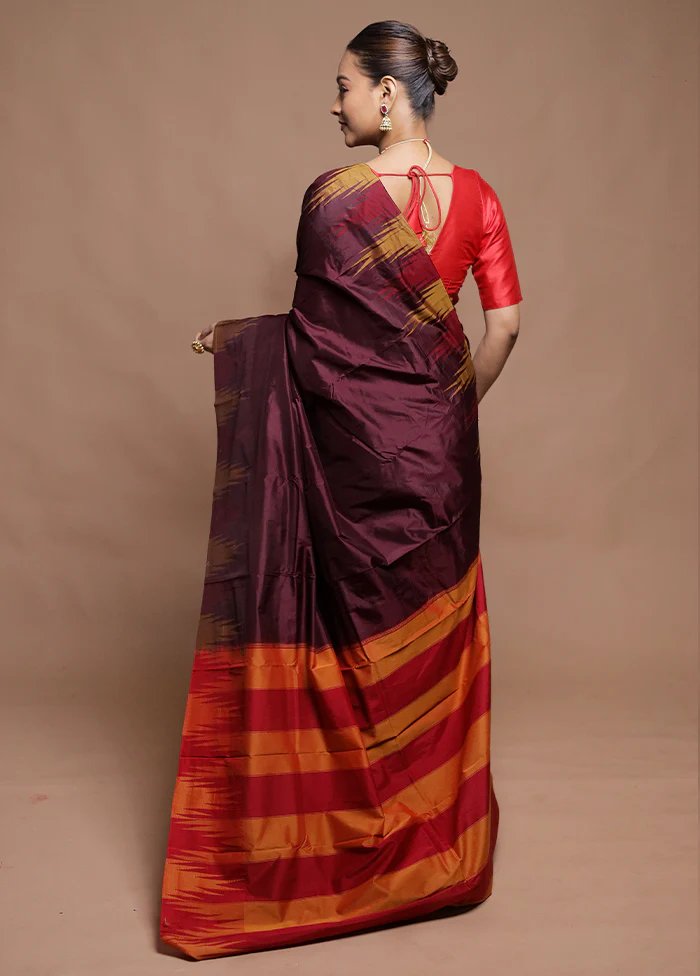 Maroon Handloom Kanjivaram Pure Silk Saree With Blouse Piece - Image 3