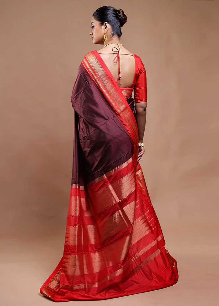 Maroon Handloom Kanjivaram Pure Silk Saree With Blouse Piece - Image 3