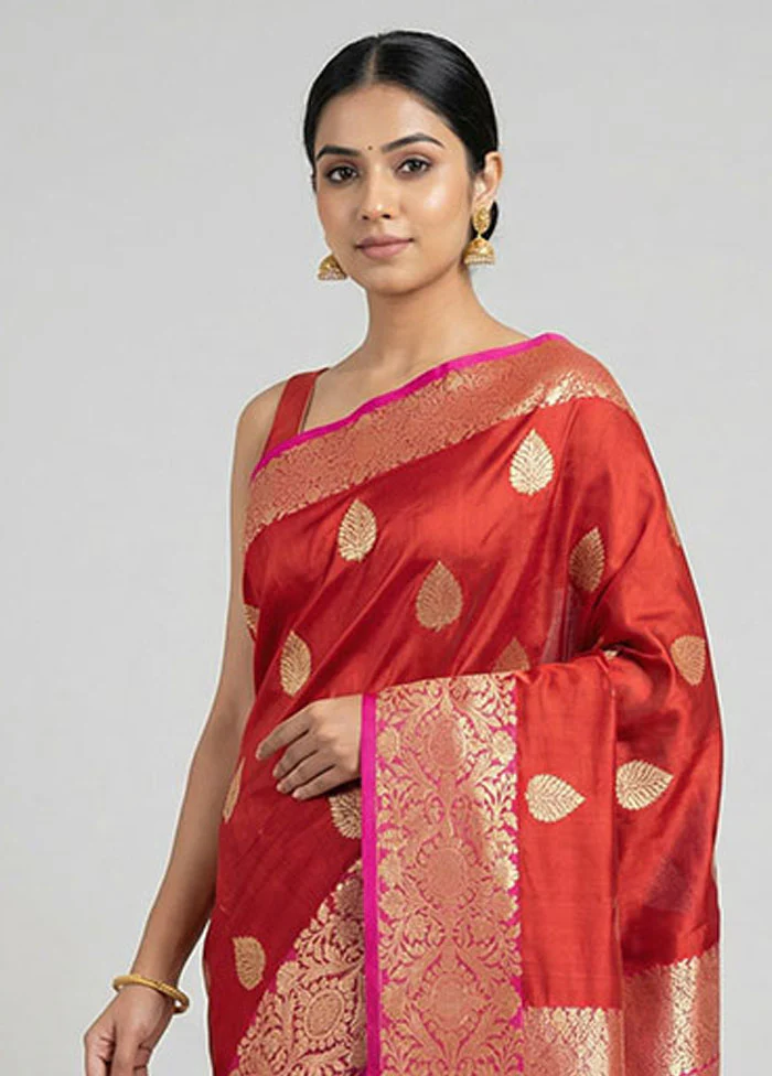 Maroon Handloom Katan Pure Silk Saree With Blouse Piece - Image 2