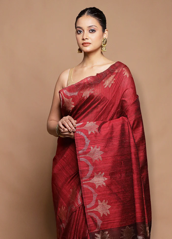 Maroon Handloom Matka Pure Silk Saree With Blouse Piece - Image 2