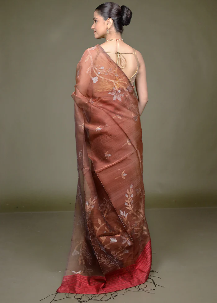Maroon Handloom Matka Pure Silk Saree With Blouse Piece - Image 3