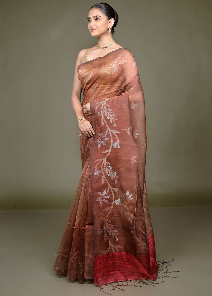 Maroon Handloom Matka Pure Silk Saree With Blouse Piece - Image 4
