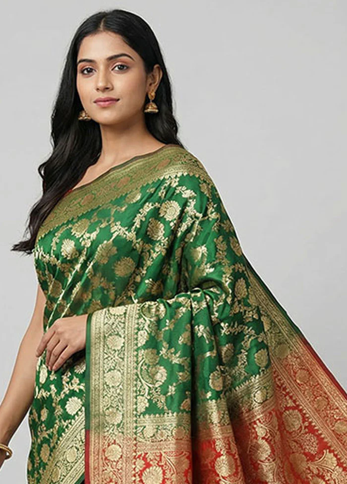 Maroon Handloom Tanchoi Pure Silk Saree With Blouse Piece - Image 2