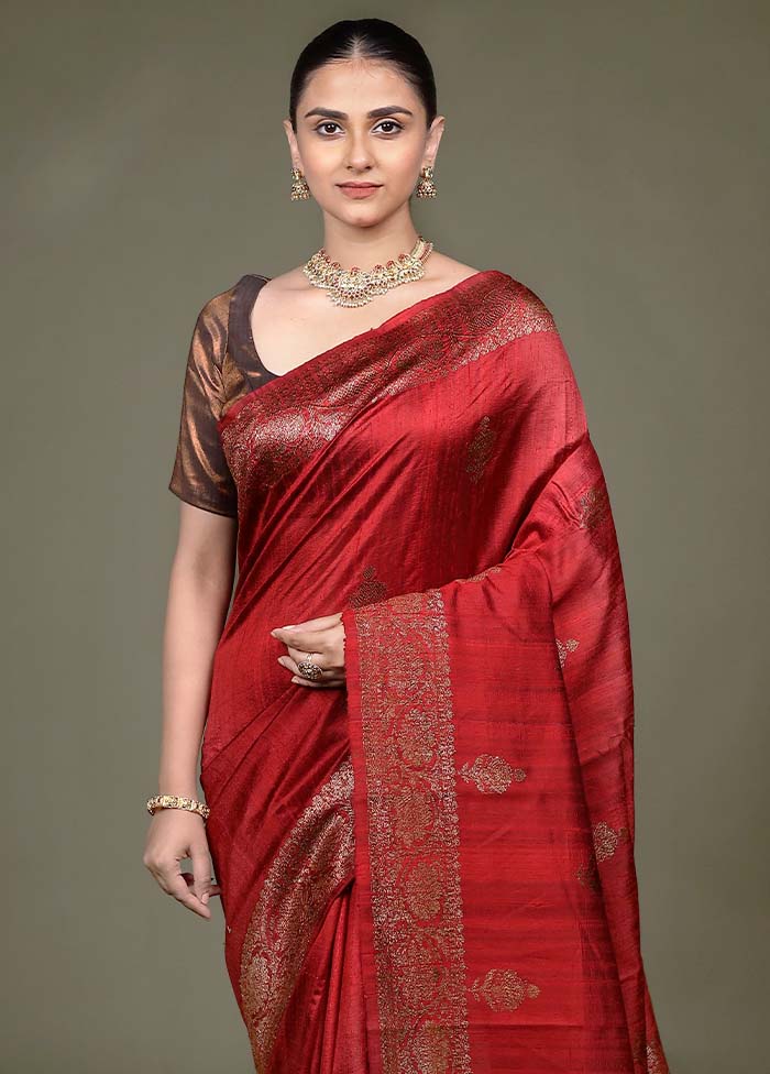 Maroon Handloom Tussar Pure Silk Saree With Blouse Piece