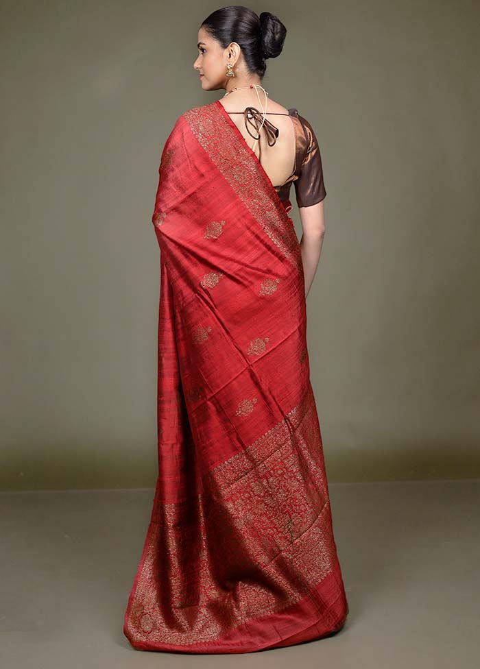 Maroon Handloom Tussar Pure Silk Saree With Blouse Piece - Image 3