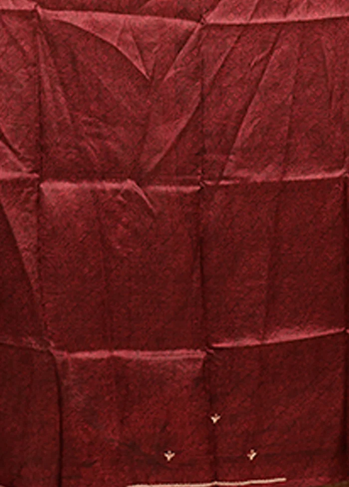 Maroon Handloom Tussar Pure Silk Saree With Blouse Piece - Image 5