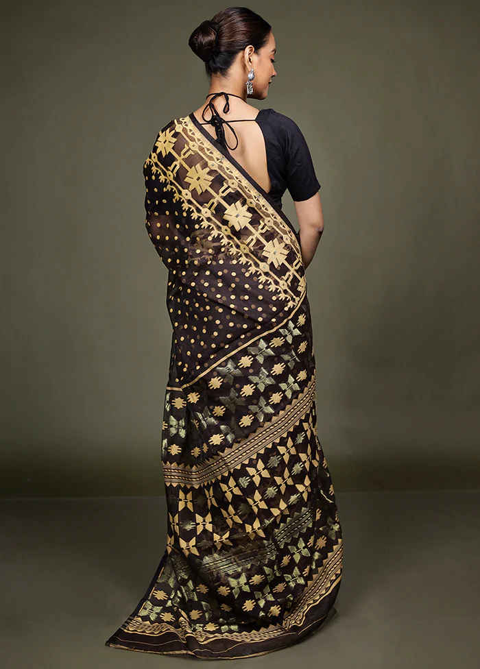 Maroon Tant Jamdani Saree Without Blouse Piece - Image 3