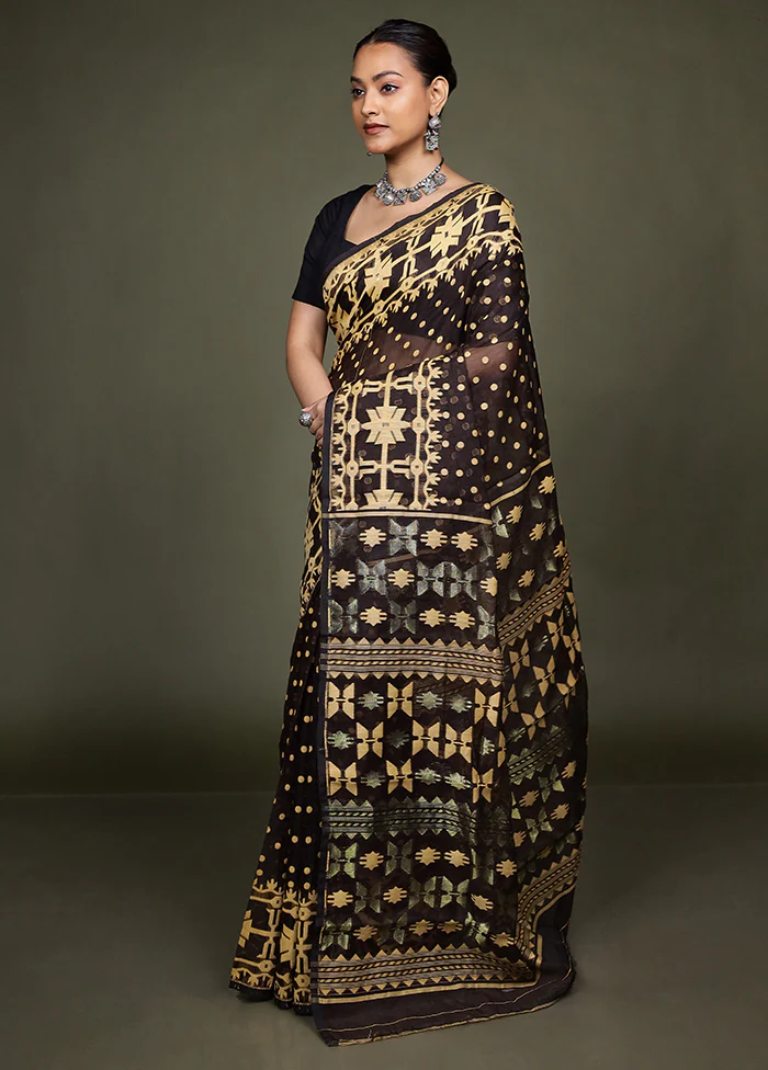 Maroon Tant Jamdani Saree Without Blouse Piece - Image 4