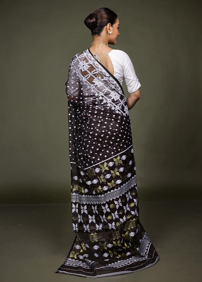Maroon Tant Jamdani Saree Without Blouse Piece - Image 3