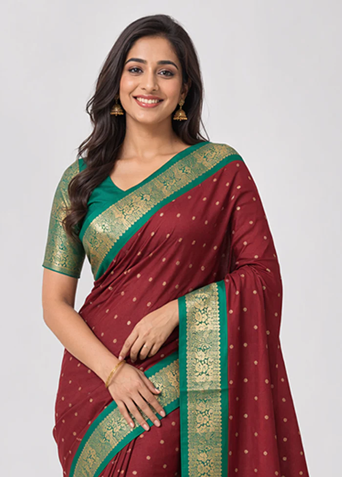 Maroon Kanjivaram Silk Saree With Blouse Piece - Image 2