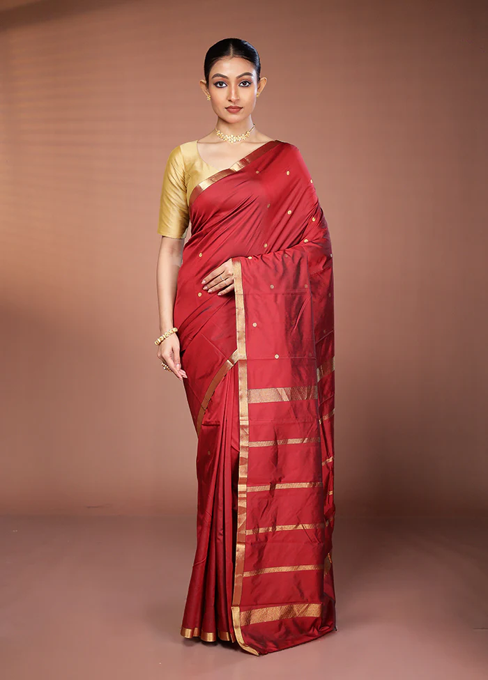 Maroon Kanjivaram Silk Saree With Blouse Piece - Image 2