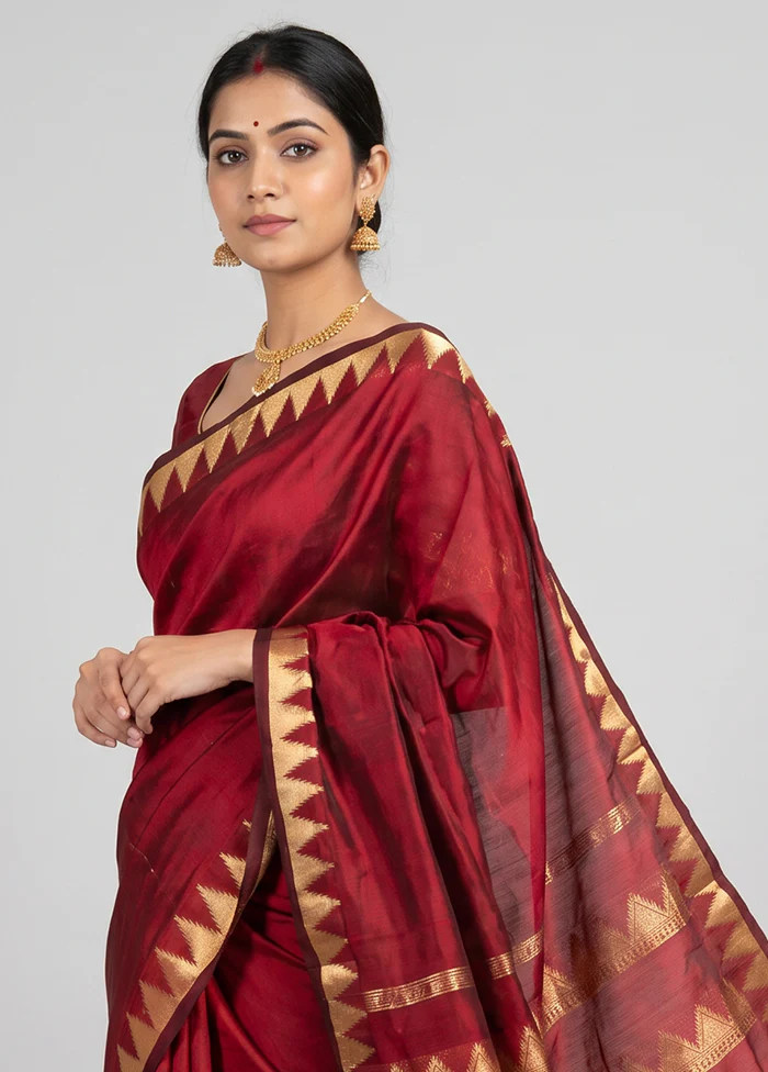 Maroon Kanjivaram Silk Saree With Blouse Piece - Image 2