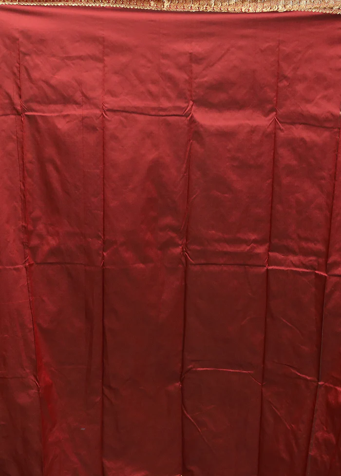 Maroon Kanjivaram Silk Saree With Blouse Piece - Image 5